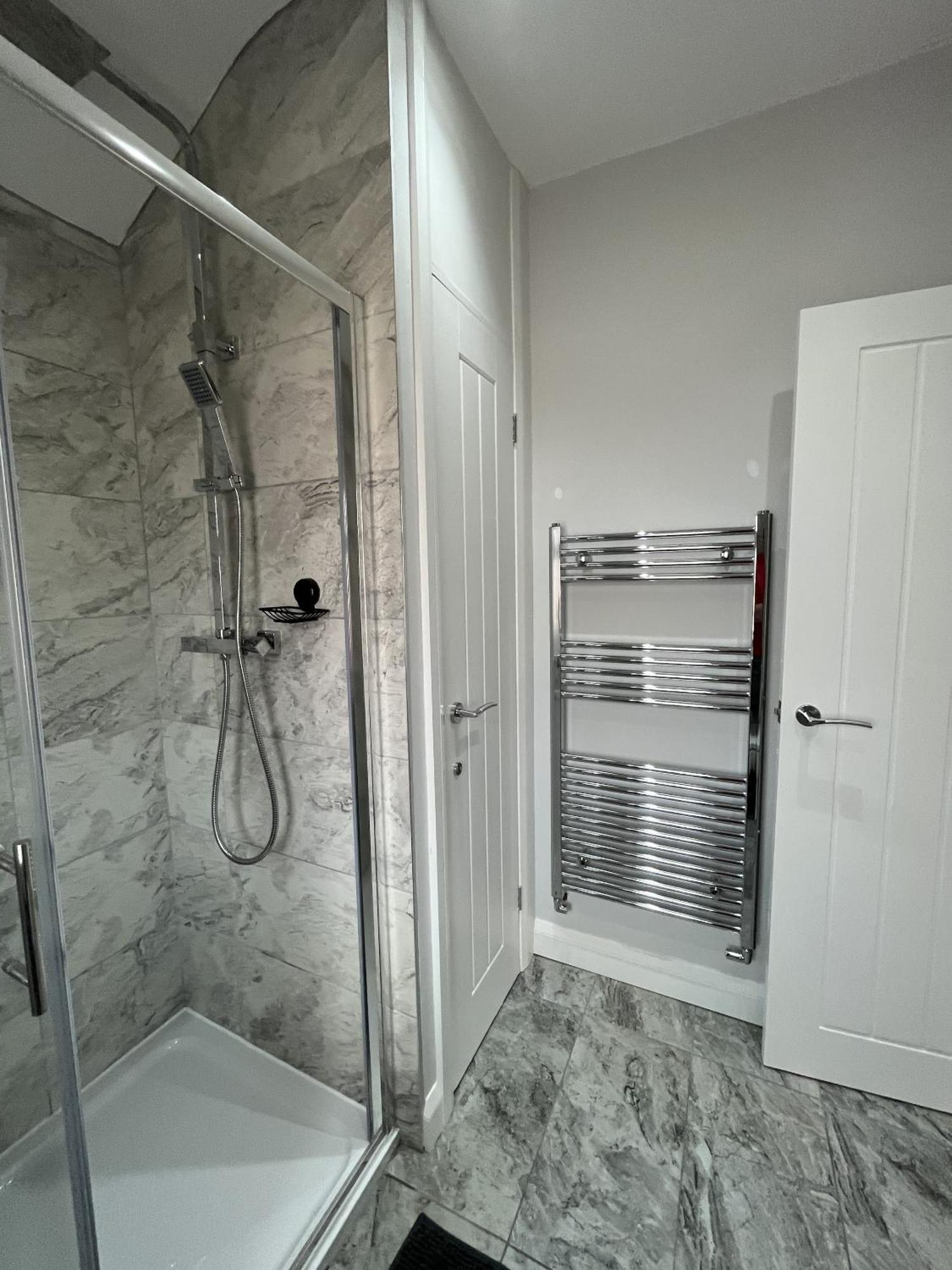 Modern 3-Bed Stay-Away-Home Sleeps 6 Nr Манчестер Екстер'єр фото